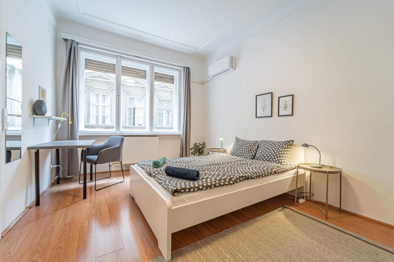 Central&Cozy Balcony!3Bdr 2Bth Budapest Exterior photo